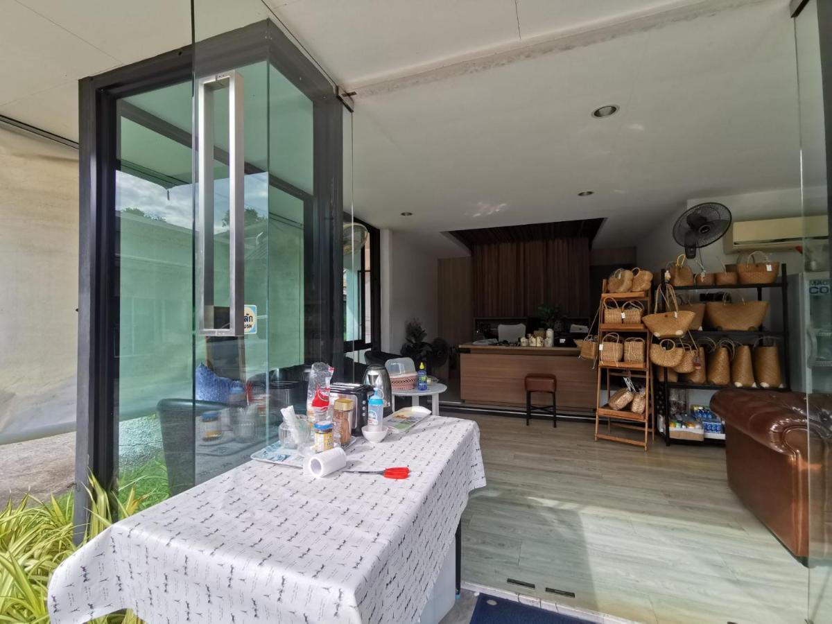 Smile Resort Sriracha 是拉差 外观 照片